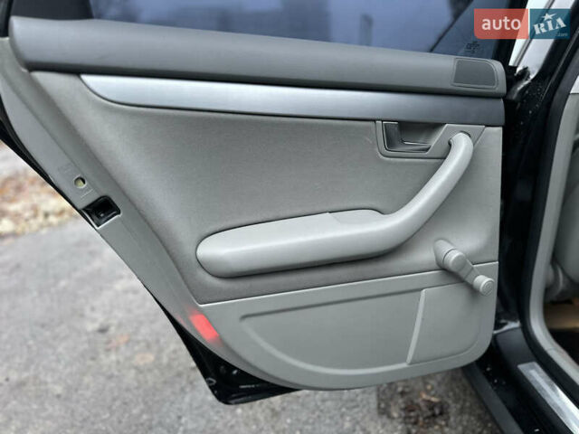 Чорний Ауді А4, об'ємом двигуна 1.6 л та пробігом 194 тис. км за 6800 $, фото 25 на Automoto.ua