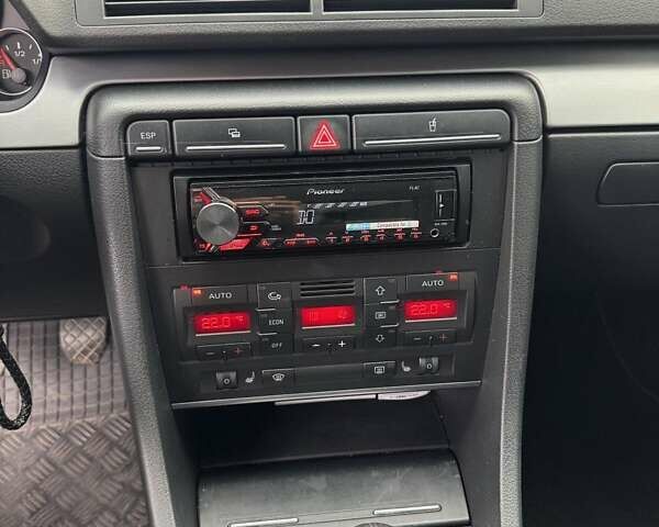 Ауді А4 2007 у Конотопе на Automoto.ua Чорний Ауді А4, об'ємом двигуна 1.6 л та пробігом 177 тис. км за 7000 $, фото 2 на Automoto.ua