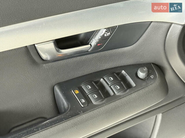 Чорний Ауді А4, об'ємом двигуна 1.98 л та пробігом 267 тис. км за 6800 $, фото 16 на Automoto.ua