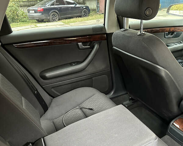 Чорний Ауді А4, об'ємом двигуна 1.78 л та пробігом 295 тис. км за 7299 $, фото 11 на Automoto.ua