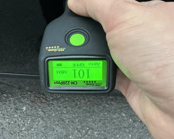 Чорний Ауді А4, об'ємом двигуна 1.6 л та пробігом 194 тис. км за 6800 $, фото 39 на Automoto.ua