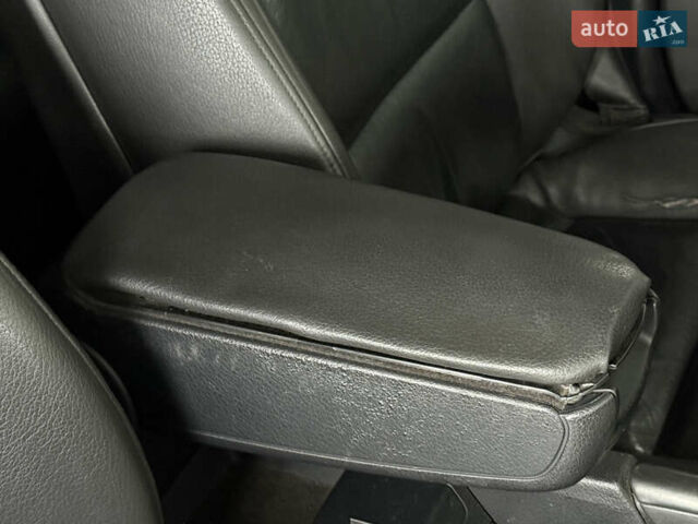 Чорний Ауді А4, об'ємом двигуна 1.98 л та пробігом 267 тис. км за 6800 $, фото 26 на Automoto.ua