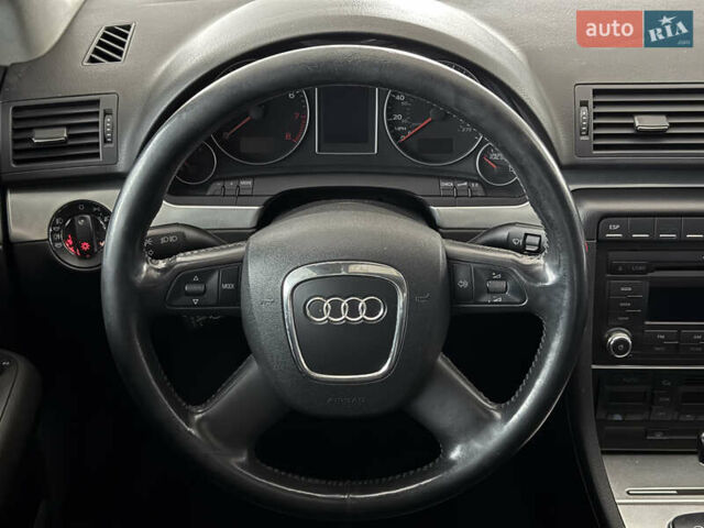 Чорний Ауді А4, об'ємом двигуна 1.98 л та пробігом 267 тис. км за 6800 $, фото 13 на Automoto.ua