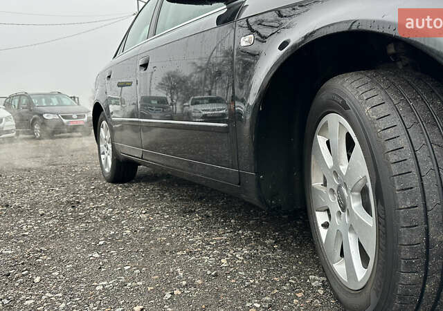 Чорний Ауді А4, об'ємом двигуна 1.6 л та пробігом 131 тис. км за 7450 $, фото 13 на Automoto.ua