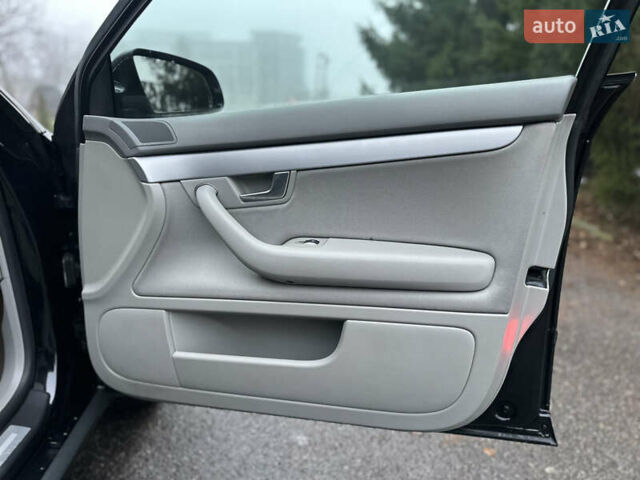 Чорний Ауді А4, об'ємом двигуна 1.6 л та пробігом 194 тис. км за 6800 $, фото 30 на Automoto.ua