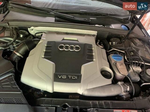 Чорний Ауді А4, об'ємом двигуна 2.7 л та пробігом 220 тис. км за 9999 $, фото 7 на Automoto.ua