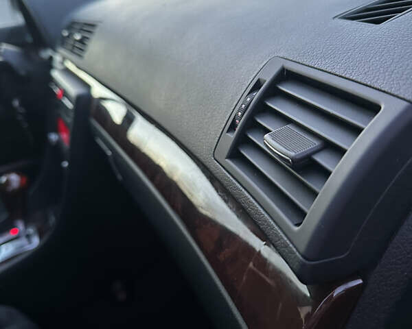 Черный Ауди А4, объемом двигателя 1.78 л и пробегом 245 тыс. км за 6900 $, фото 12 на Automoto.ua