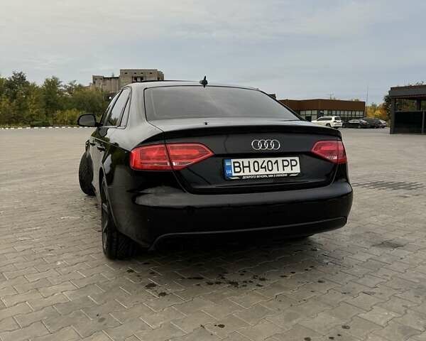Черный Ауди А4, объемом двигателя 2 л и пробегом 307 тыс. км за 8800 $, фото 2 на Automoto.ua