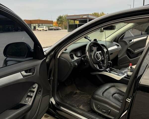 Черный Ауди А4, объемом двигателя 2 л и пробегом 307 тыс. км за 8800 $, фото 12 на Automoto.ua