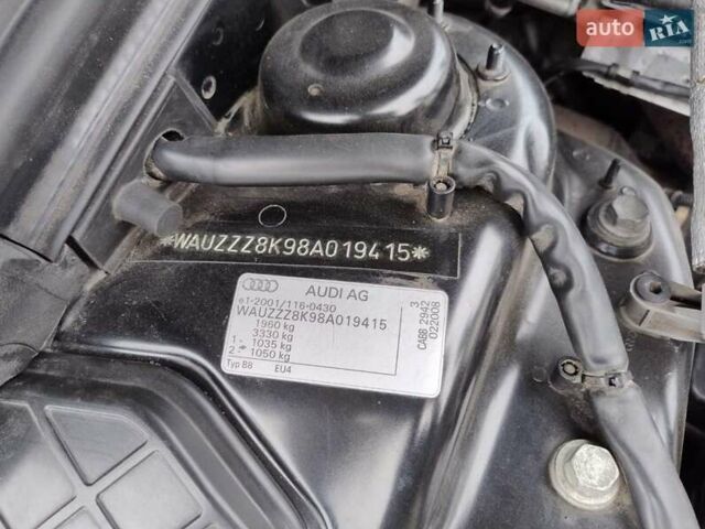 Чорний Ауді А4, об'ємом двигуна 1.8 л та пробігом 192 тис. км за 7500 $, фото 1 на Automoto.ua