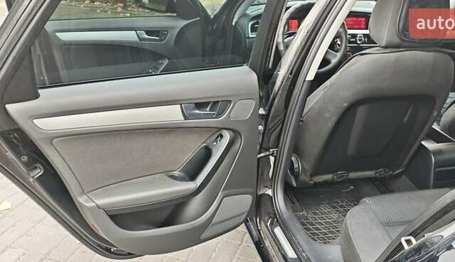 Чорний Ауді А4, об'ємом двигуна 1.8 л та пробігом 301 тис. км за 8500 $, фото 10 на Automoto.ua