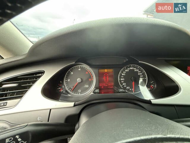 Черный Ауди А4, объемом двигателя 1.97 л и пробегом 303 тыс. км за 9300 $, фото 10 на Automoto.ua