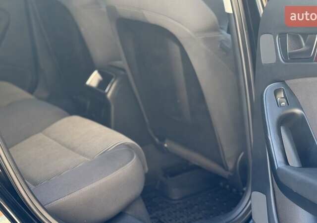 Ауді А4 2008 у Чернівцях на Automoto.ua Чорний Ауді А4, об'ємом двигуна 2.7 л та пробігом 299 тис. км за 9300 $, фото 12 на Automoto.ua