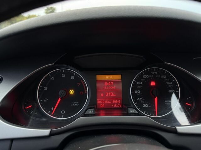 Черный Ауди А4, объемом двигателя 2 л и пробегом 307 тыс. км за 8800 $, фото 9 на Automoto.ua