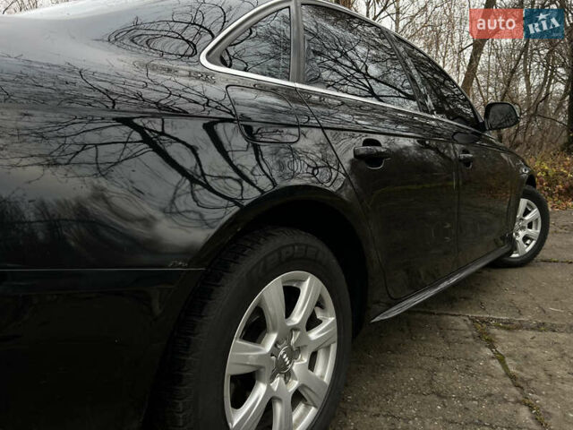 Чорний Ауді А4, об'ємом двигуна 1.97 л та пробігом 299 тис. км за 10399 $, фото 17 на Automoto.ua
