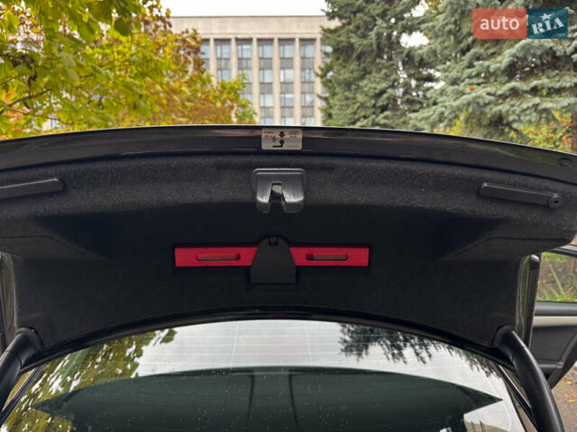 Чорний Ауді А4, об'ємом двигуна 1.97 л та пробігом 231 тис. км за 10500 $, фото 42 на Automoto.ua