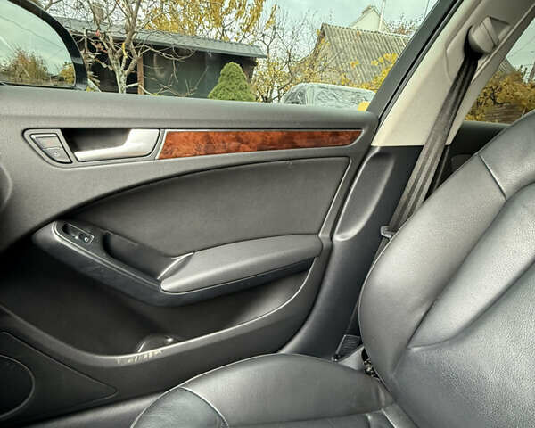 Черный Ауди А4, объемом двигателя 1.98 л и пробегом 175 тыс. км за 8300 $, фото 13 на Automoto.ua