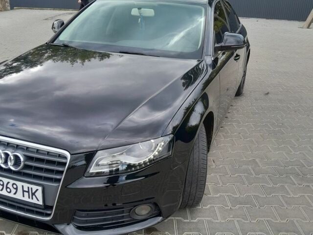 Черный Ауди А4, объемом двигателя 2.7 л и пробегом 320 тыс. км за 9700 $, фото 1 на Automoto.ua