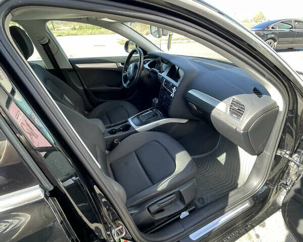 Чорний Ауді А4, об'ємом двигуна 1.8 л та пробігом 275 тис. км за 7590 $, фото 11 на Automoto.ua