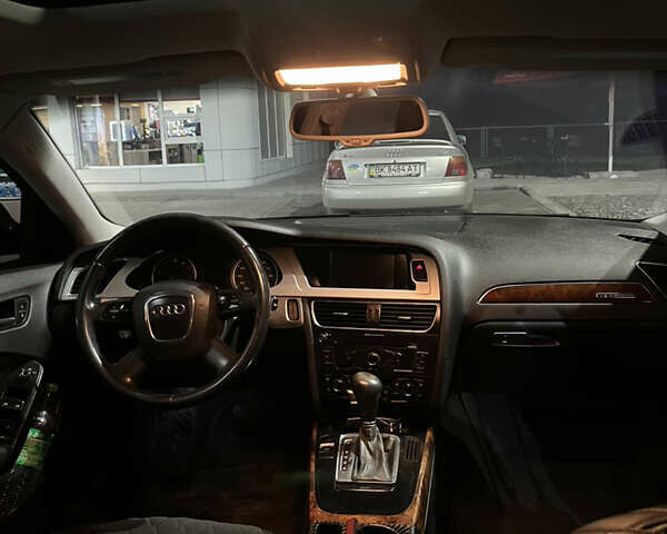 Черный Ауди А4, объемом двигателя 1.98 л и пробегом 305 тыс. км за 9500 $, фото 11 на Automoto.ua