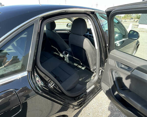 Чорний Ауді А4, об'ємом двигуна 1.8 л та пробігом 275 тис. км за 7590 $, фото 10 на Automoto.ua