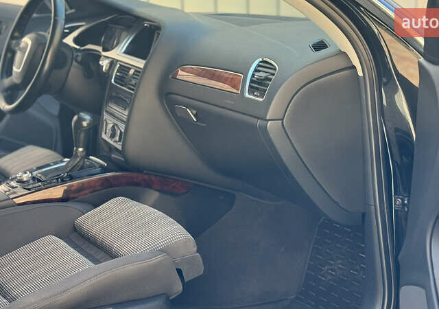 Черный Ауди А4, объемом двигателя 2.7 л и пробегом 295 тыс. км за 9500 $, фото 9 на Automoto.ua