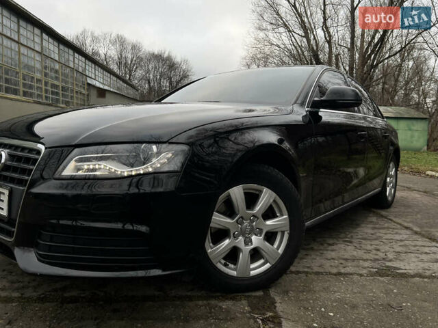 Чорний Ауді А4, об'ємом двигуна 1.97 л та пробігом 299 тис. км за 10399 $, фото 10 на Automoto.ua