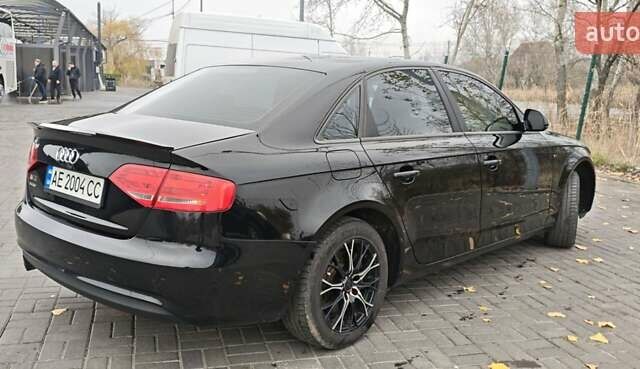 Чорний Ауді А4, об'ємом двигуна 1.8 л та пробігом 301 тис. км за 8500 $, фото 4 на Automoto.ua