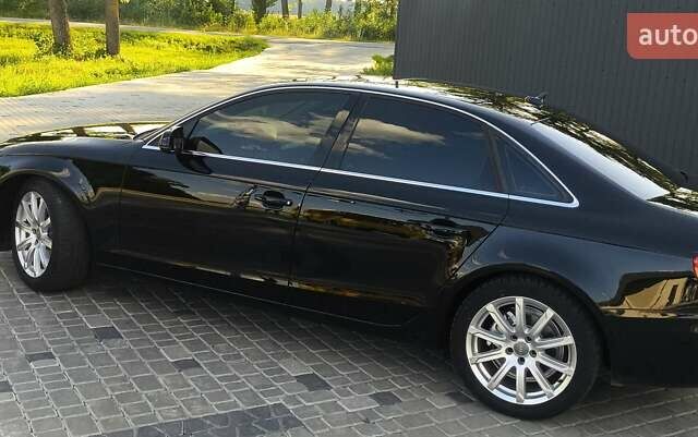 Черный Ауди А4, объемом двигателя 2 л и пробегом 332 тыс. км за 9500 $, фото 3 на Automoto.ua