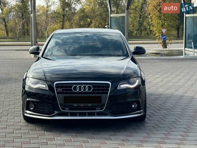 Чорний Ауді А4, об'ємом двигуна 2 л та пробігом 180 тис. км за 10200 $, фото 3 на Automoto.ua