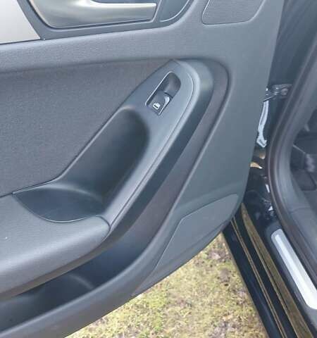 Черный Ауди А4, объемом двигателя 1.8 л и пробегом 177 тыс. км за 9100 $, фото 4 на Automoto.ua