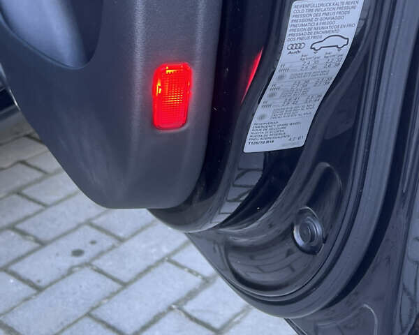 Черный Ауди А4, объемом двигателя 3 л и пробегом 270 тыс. км за 8900 $, фото 29 на Automoto.ua