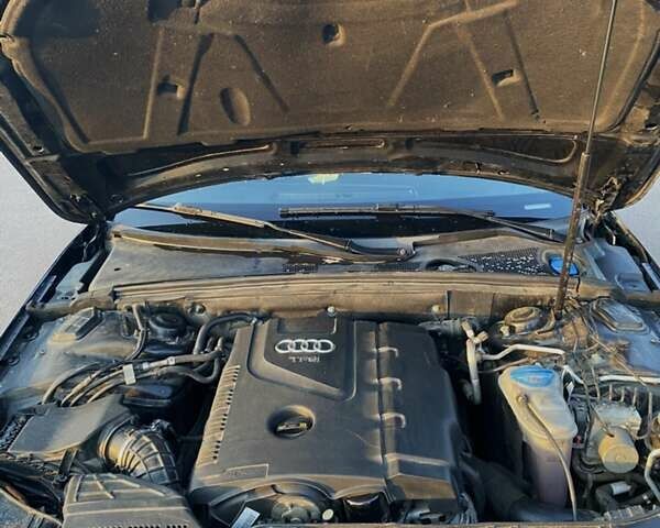 Черный Ауди А4, объемом двигателя 2 л и пробегом 220 тыс. км за 8999 $, фото 4 на Automoto.ua