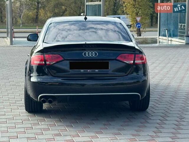Чорний Ауді А4, об'ємом двигуна 2 л та пробігом 180 тис. км за 10200 $, фото 9 на Automoto.ua