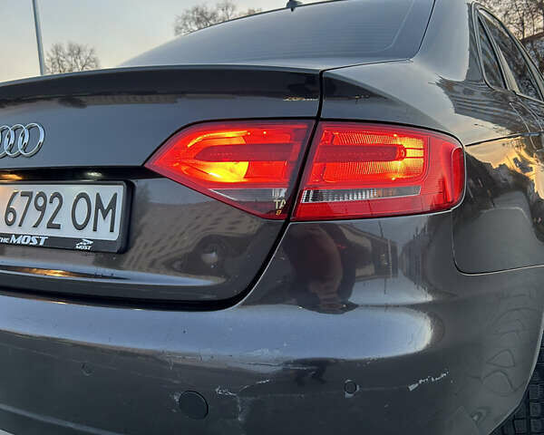 Черный Ауди А4, объемом двигателя 1.8 л и пробегом 241 тыс. км за 8999 $, фото 6 на Automoto.ua