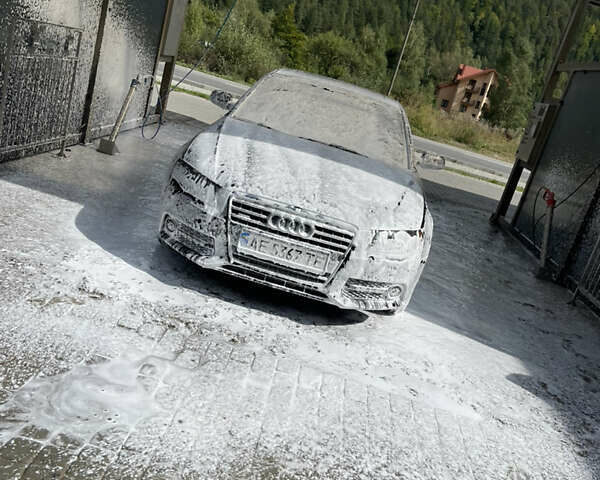 Черный Ауди А4, объемом двигателя 1.98 л и пробегом 282 тыс. км за 8200 $, фото 9 на Automoto.ua