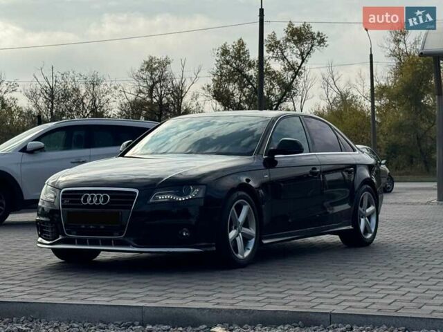 Чорний Ауді А4, об'ємом двигуна 2 л та пробігом 180 тис. км за 10200 $, фото 4 на Automoto.ua