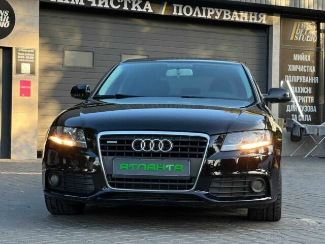 Чорний Ауді А4, об'ємом двигуна 2 л та пробігом 245 тис. км за 9900 $, фото 2 на Automoto.ua