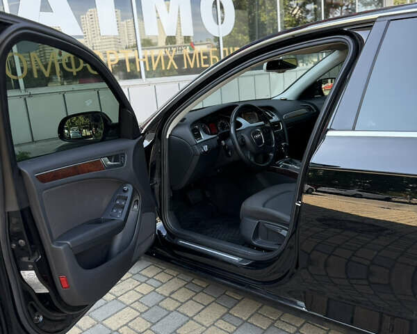 Чорний Ауді А4, об'ємом двигуна 1.8 л та пробігом 190 тис. км за 9500 $, фото 23 на Automoto.ua
