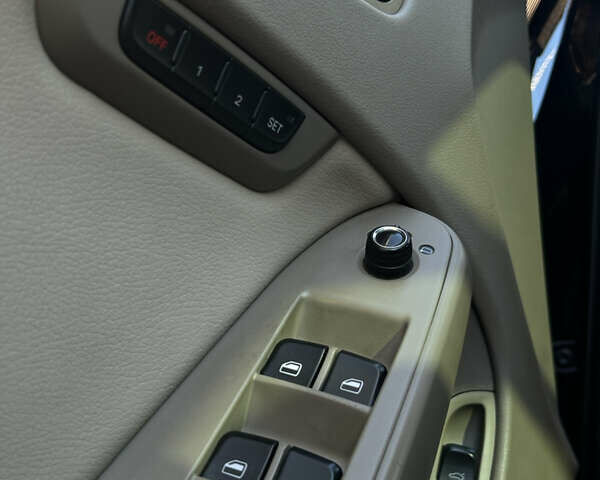 Черный Ауди А4, объемом двигателя 1.98 л и пробегом 251 тыс. км за 9800 $, фото 28 на Automoto.ua