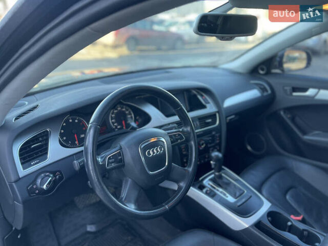 Черный Ауди А4, объемом двигателя 1.98 л и пробегом 250 тыс. км за 9200 $, фото 12 на Automoto.ua