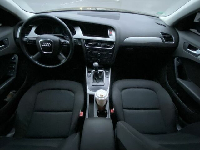 Чорний Ауді А4, об'ємом двигуна 2 л та пробігом 283 тис. км за 6999 $, фото 8 на Automoto.ua