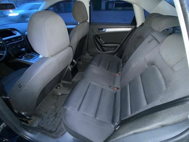 Чорний Ауді А4, об'ємом двигуна 2 л та пробігом 283 тис. км за 6999 $, фото 11 на Automoto.ua