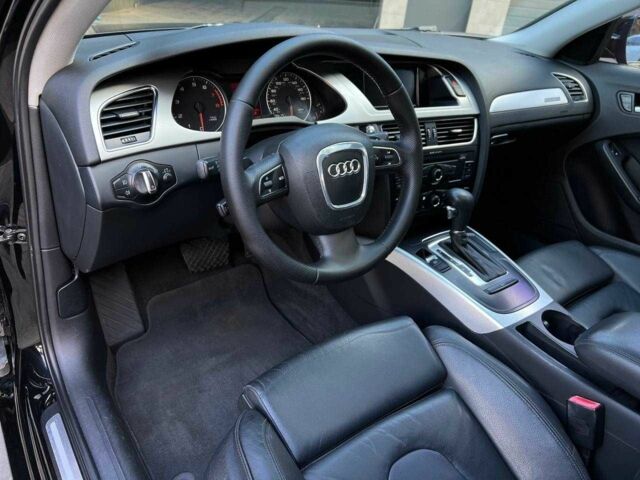 Чорний Ауді А4, об'ємом двигуна 2 л та пробігом 245 тис. км за 9900 $, фото 11 на Automoto.ua