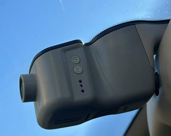 Черный Ауди А4, объемом двигателя 1.98 л и пробегом 251 тыс. км за 9800 $, фото 18 на Automoto.ua