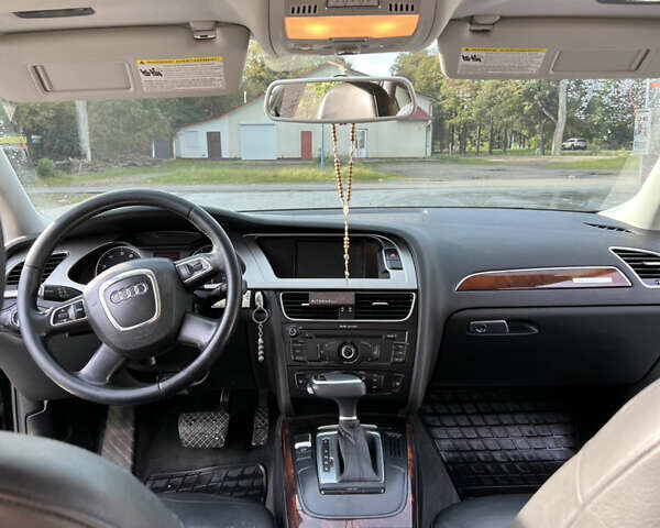 Черный Ауди А4, объемом двигателя 1.98 л и пробегом 299 тыс. км за 8500 $, фото 13 на Automoto.ua