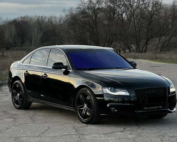 Черный Ауди А4, объемом двигателя 1.98 л и пробегом 187 тыс. км за 9600 $, фото 2 на Automoto.ua