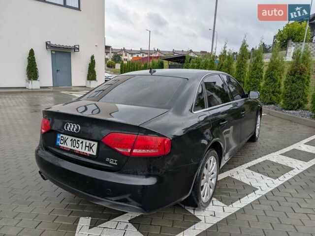 Черный Ауди А4, объемом двигателя 2 л и пробегом 300 тыс. км за 7400 $, фото 9 на Automoto.ua