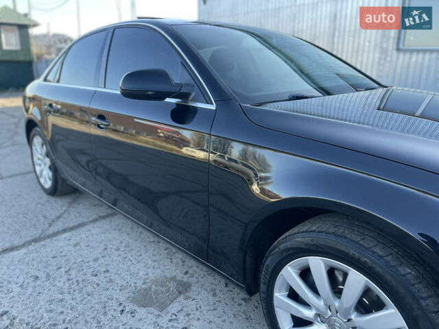 Черный Ауди А4, объемом двигателя 1.98 л и пробегом 250 тыс. км за 9200 $, фото 5 на Automoto.ua