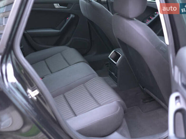 Чорний Ауді А4, об'ємом двигуна 1.8 л та пробігом 187 тис. км за 9250 $, фото 18 на Automoto.ua